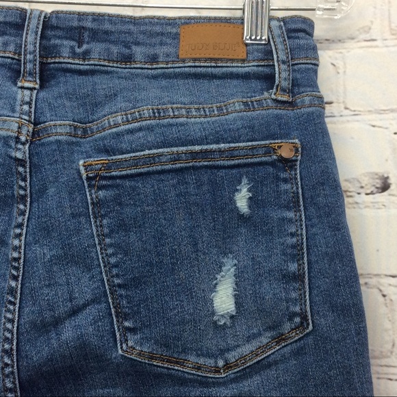 Judy Blue Women's Ankle & Cropped Jeans - Distressed Blue - Picture 6 of 7